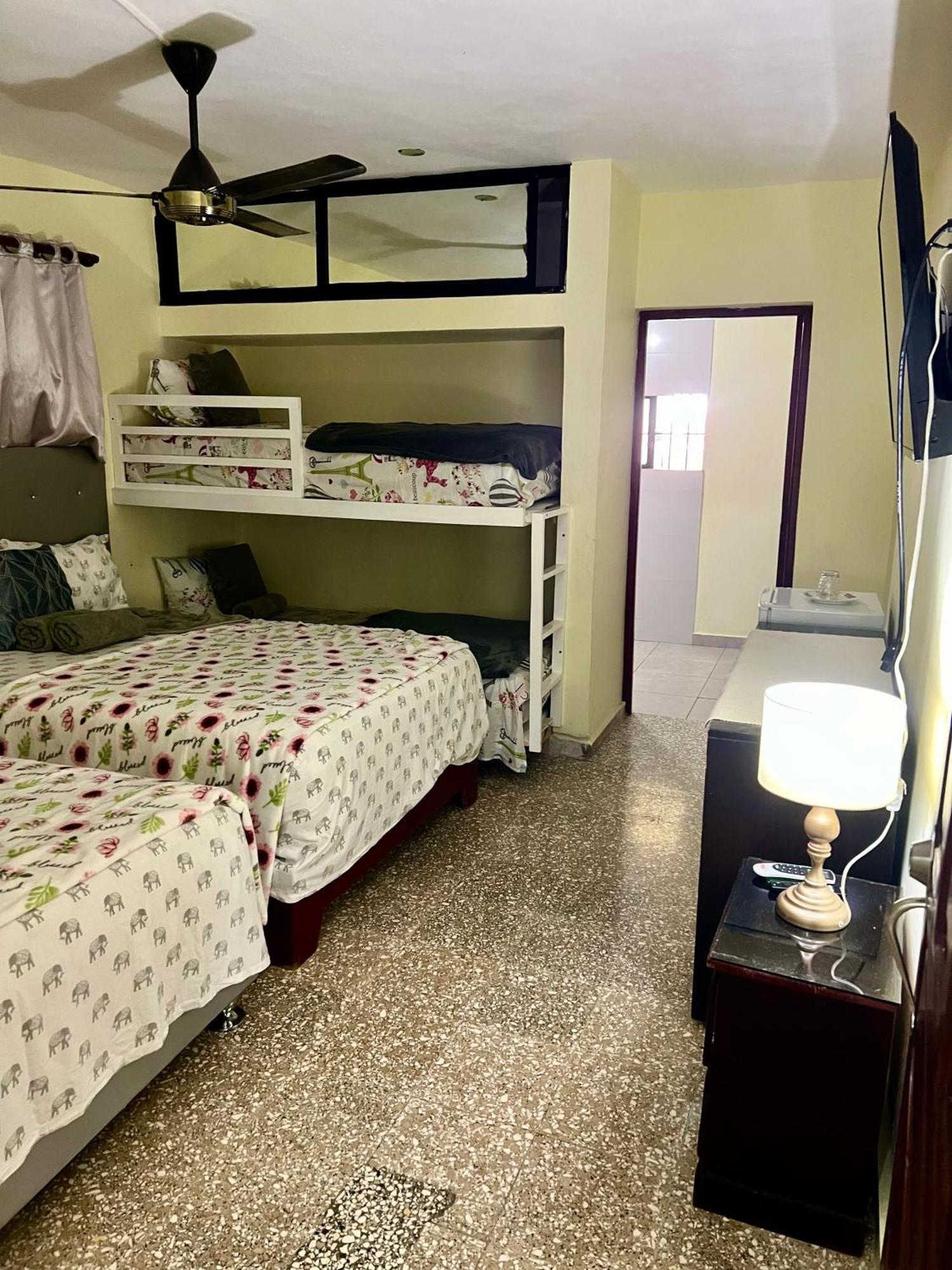 Hotel Maria Bonita Higueey Екстериор снимка